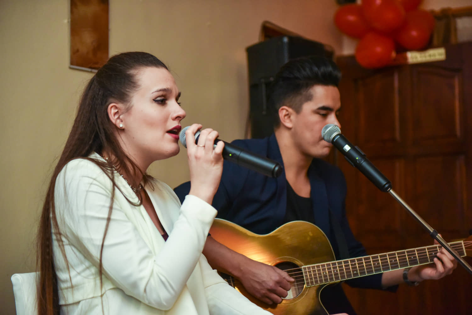 VALENTIN NAPI VONATOZÁS